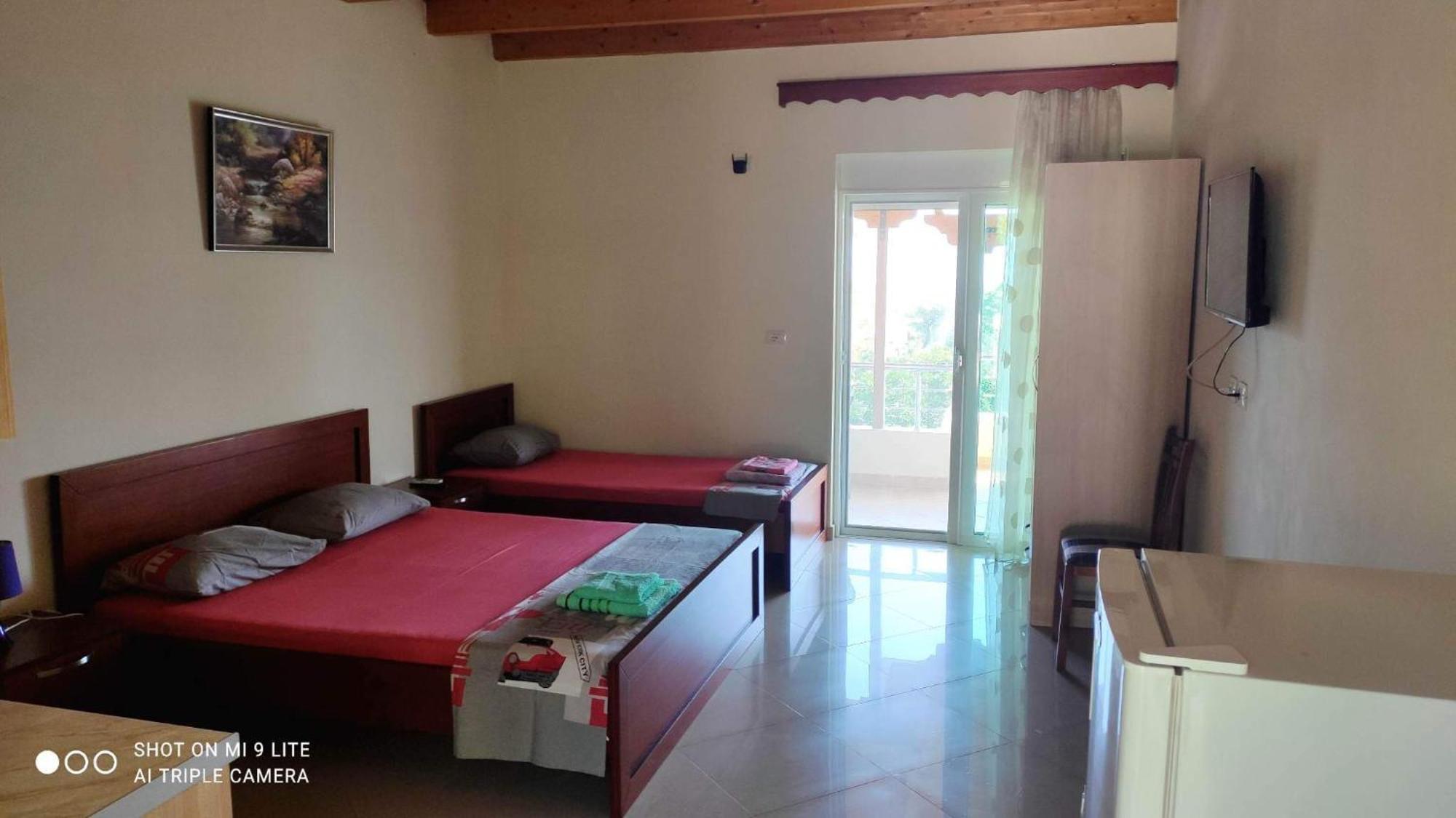 Vasil Rooms Lukovë 外观 照片